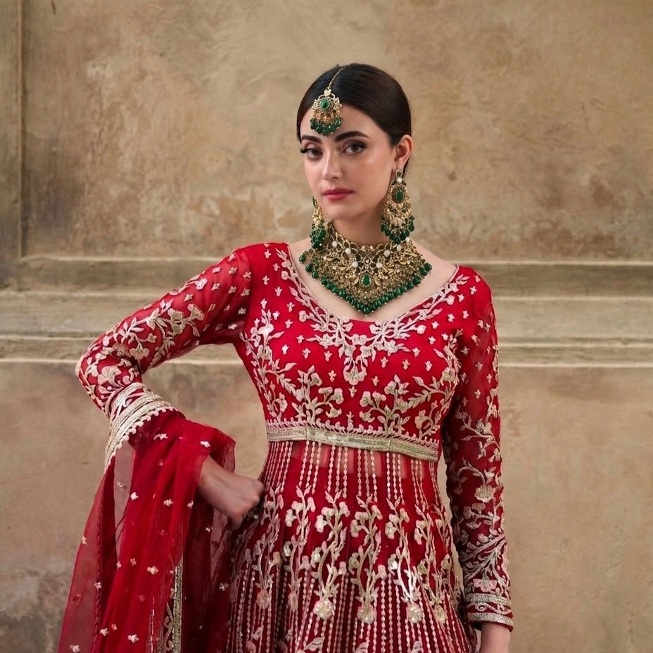 AMNA'S BRIDAL SET (MBO-00222BS)