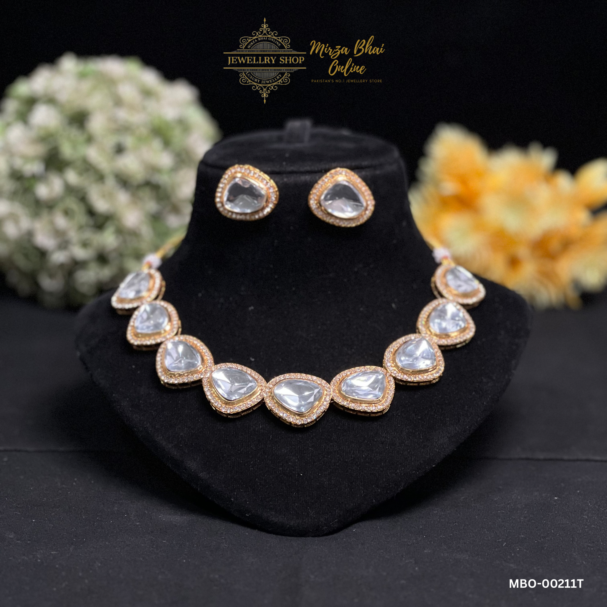 LAI'S NECKLACE (MBO-00211)