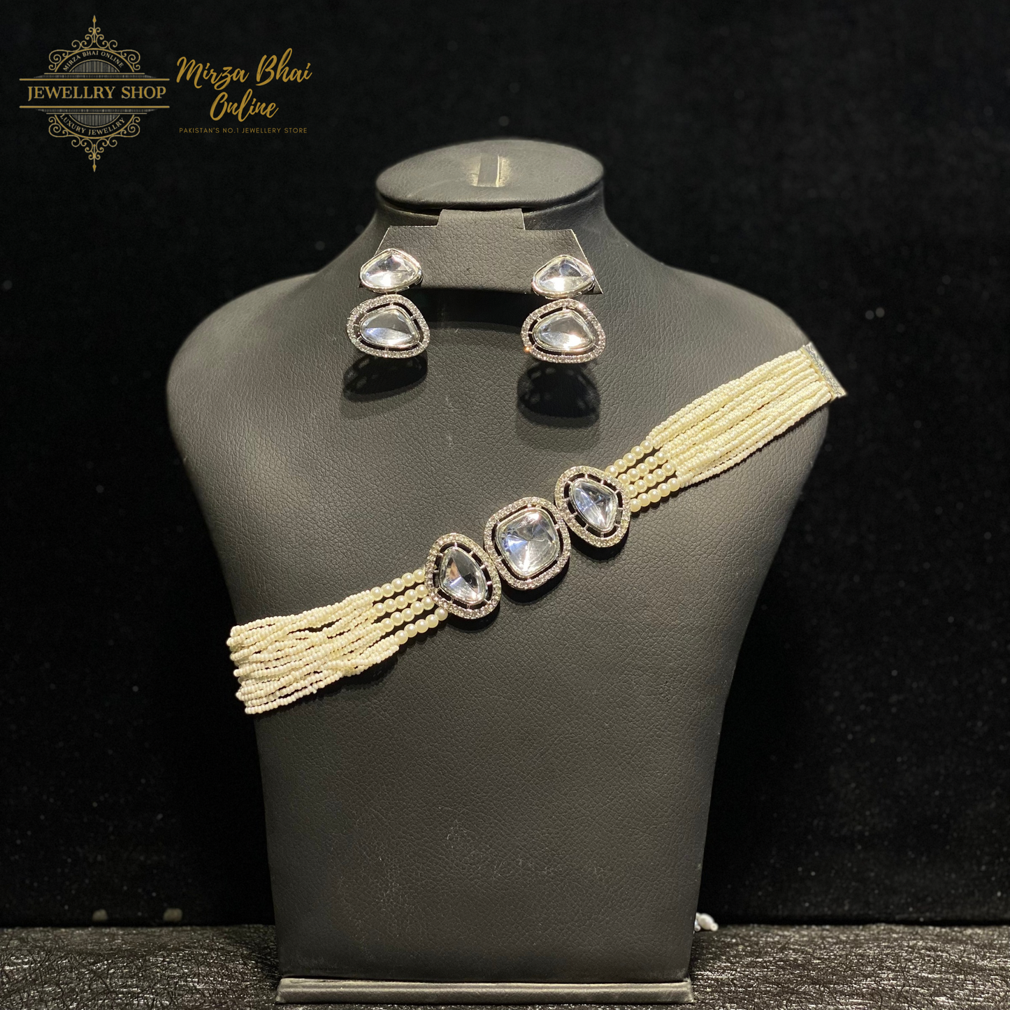 BELLA'S NECKLACE (MBO-00252T)