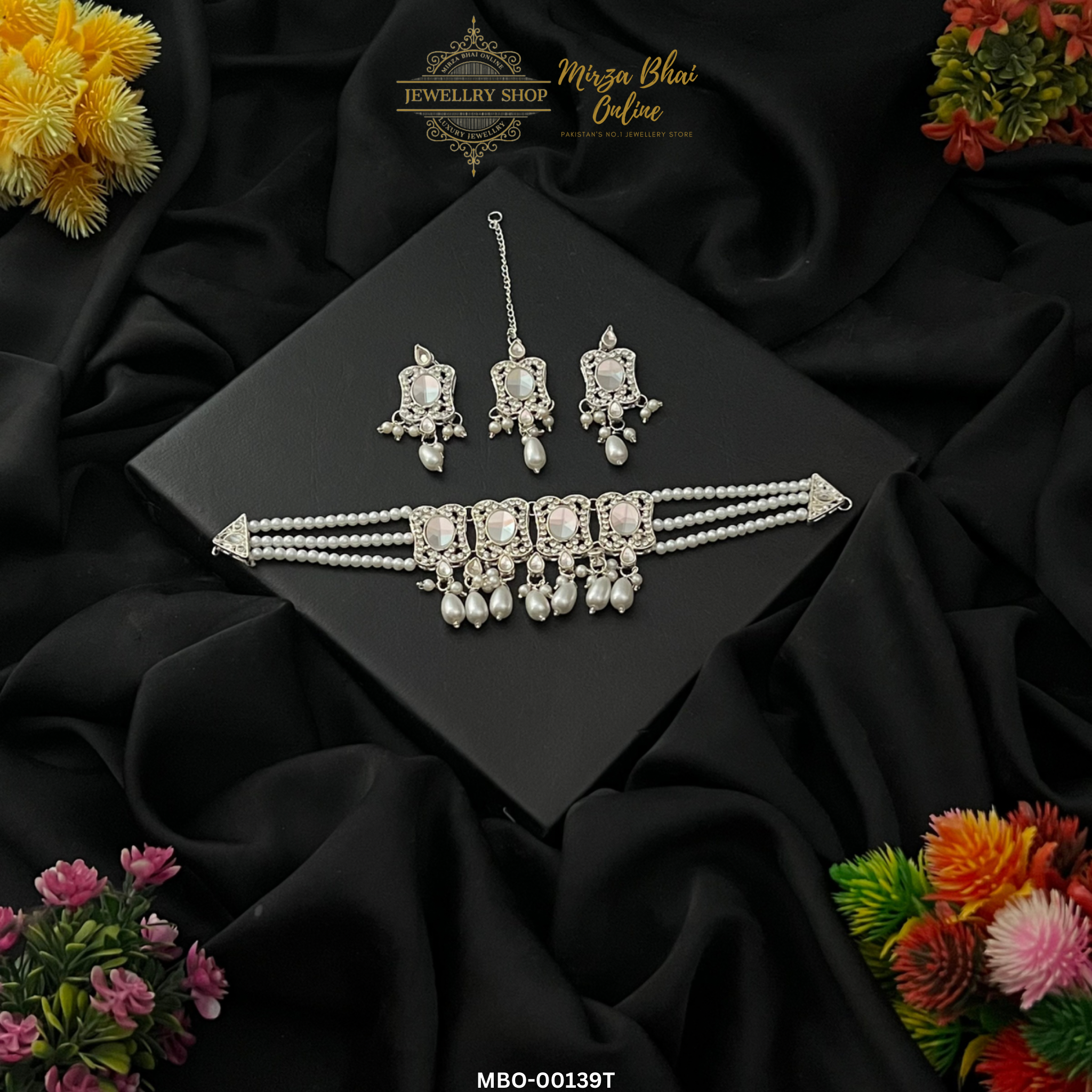 CHIARA'S NECKLACE (MBO-139T)