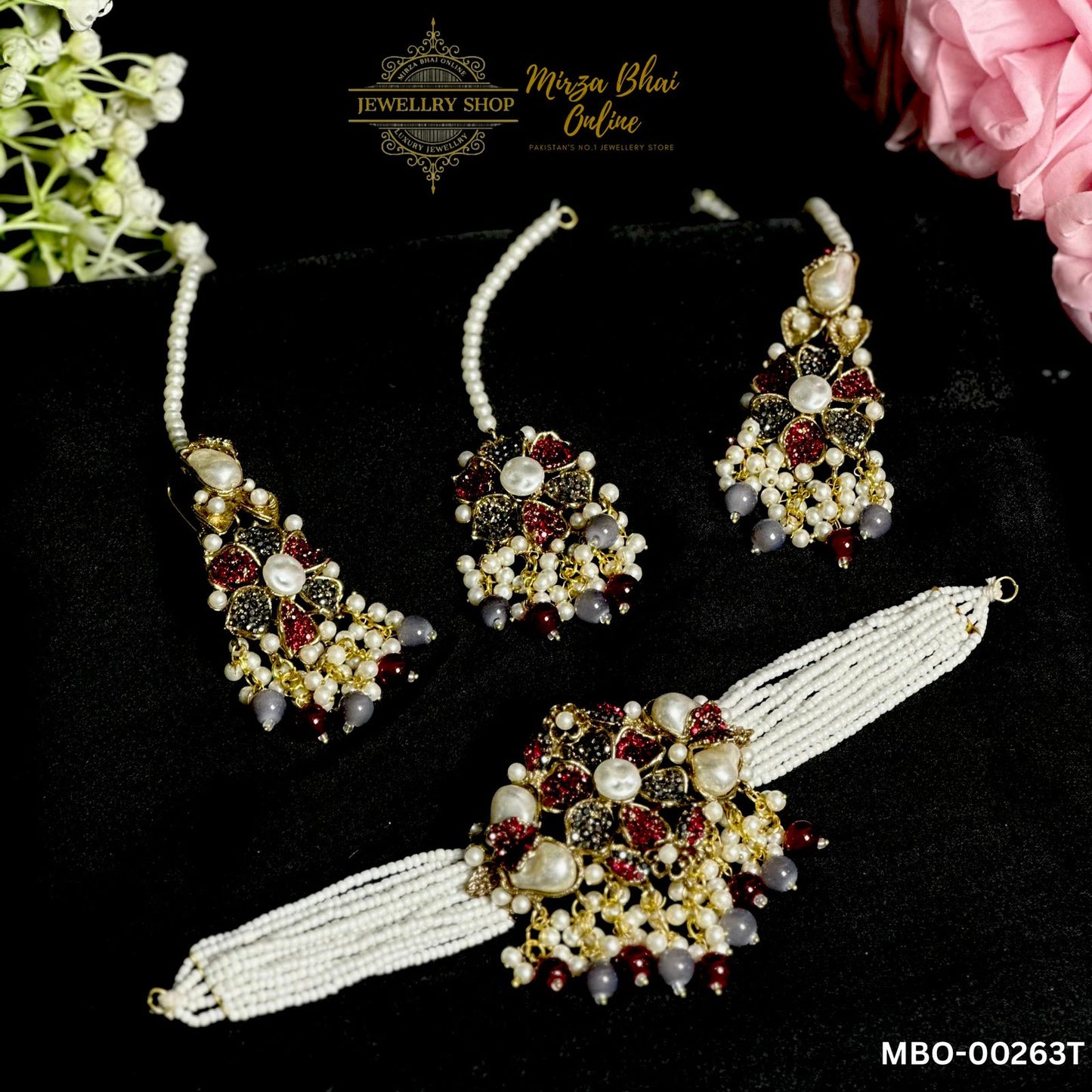 AMIRA'S NECKLACE (MBO-00263T)