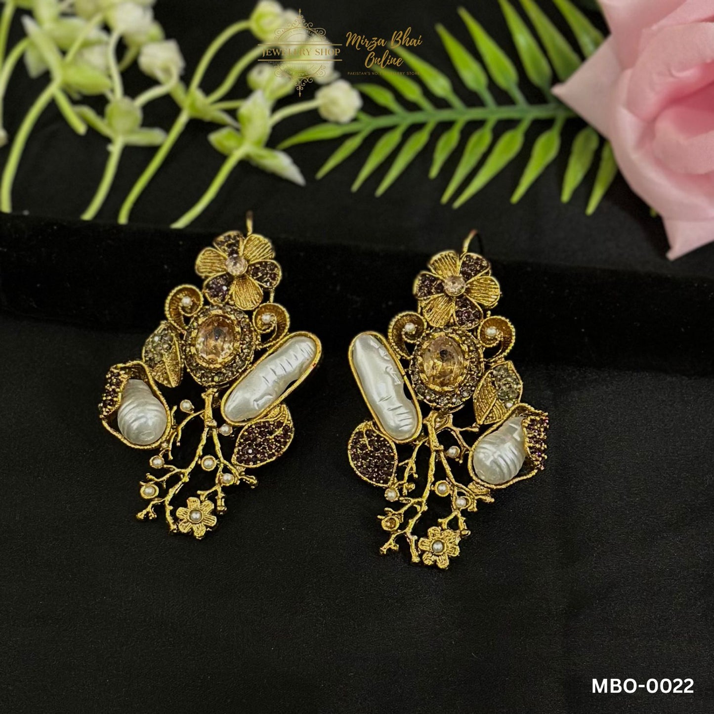 LUNA'S EARRINGS (MBO-0022)
