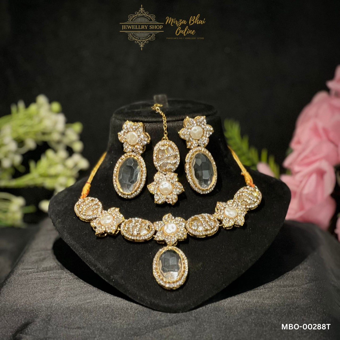 SOLINA'S NECKLACE (MBO-00288T)