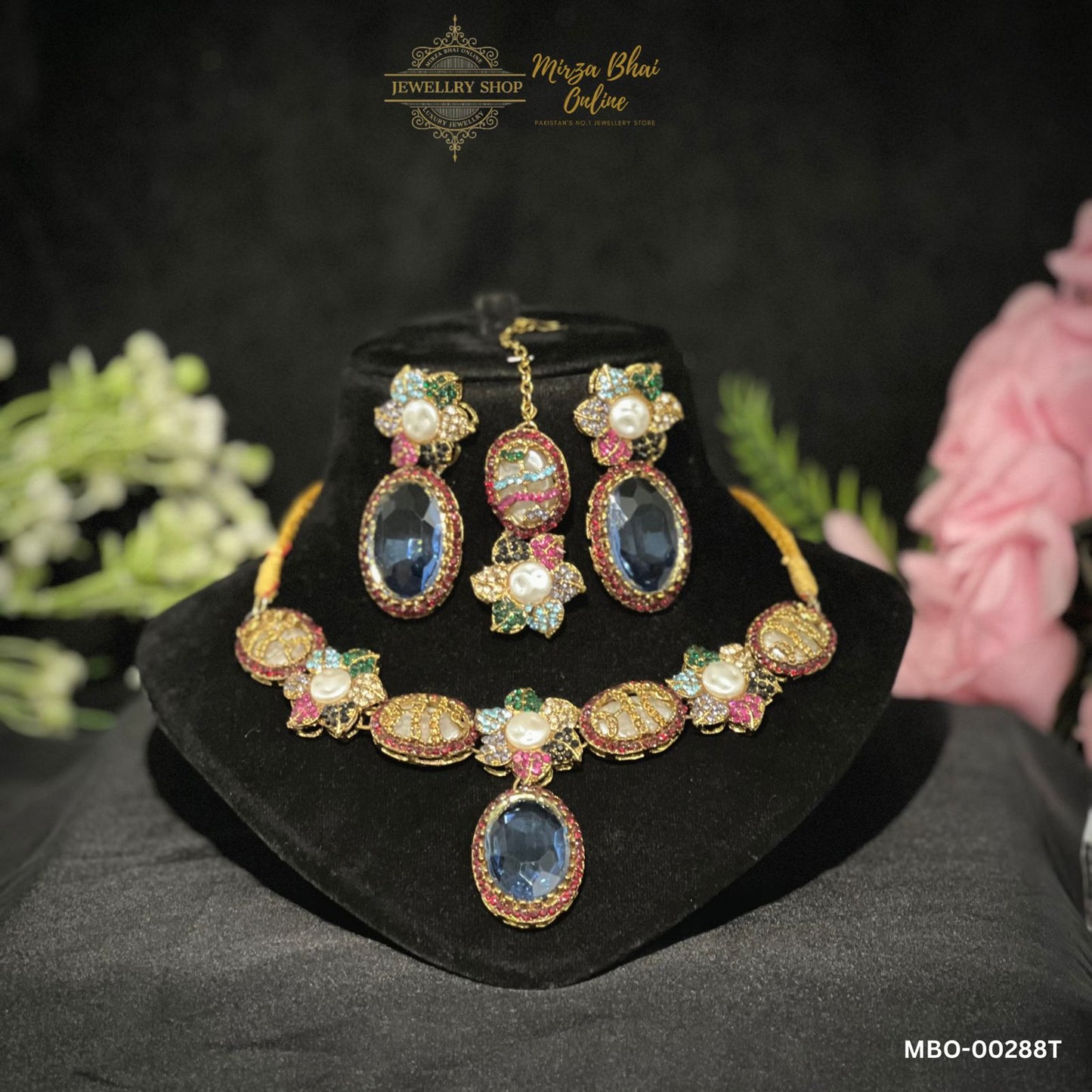 SOLINA'S NECKLACE (MBO-00288T)