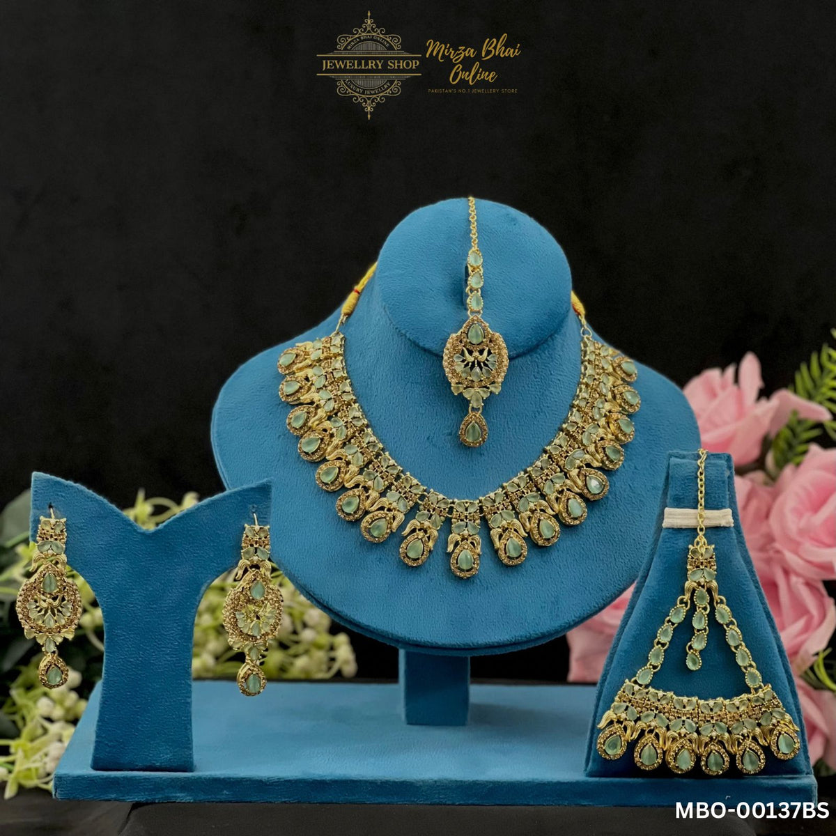 AAIRA'S BRIDAL SET (MBO-00137BS)