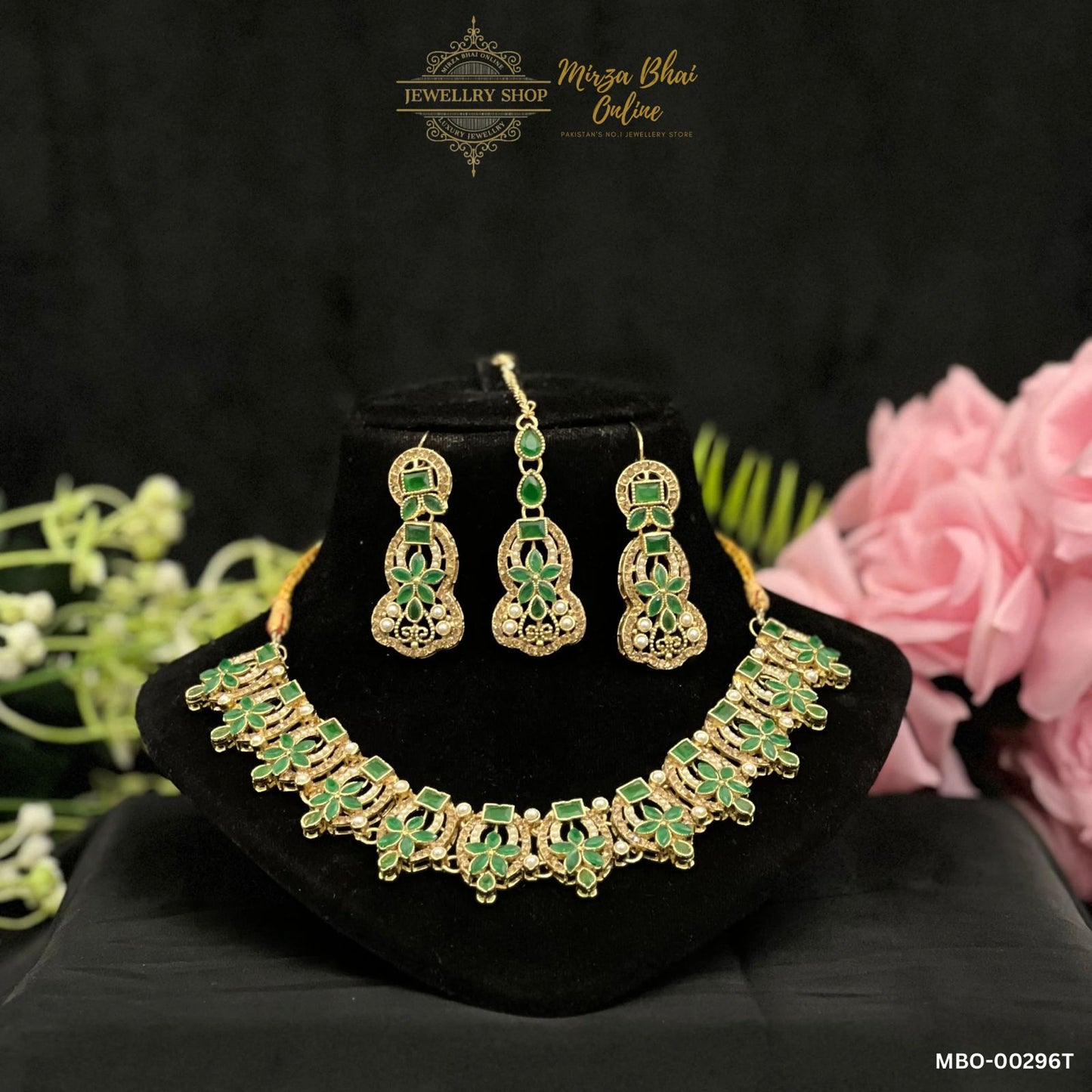 AZERON'S NECKLACE (MB0-00296T)