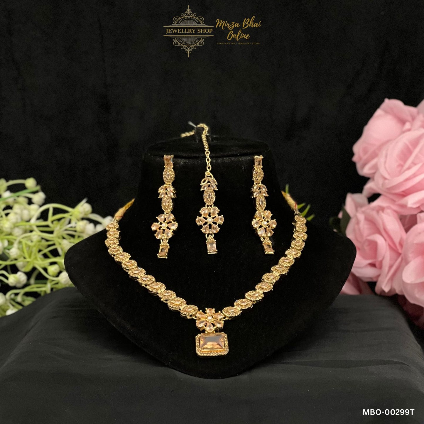PRAVEESHA'S NECKLACE (MB0-00299T)