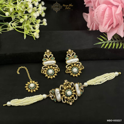 ZOYA'S NECKLACE (MBO-00321T)