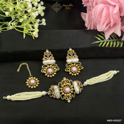 ZOYA'S NECKLACE (MBO-00321T)