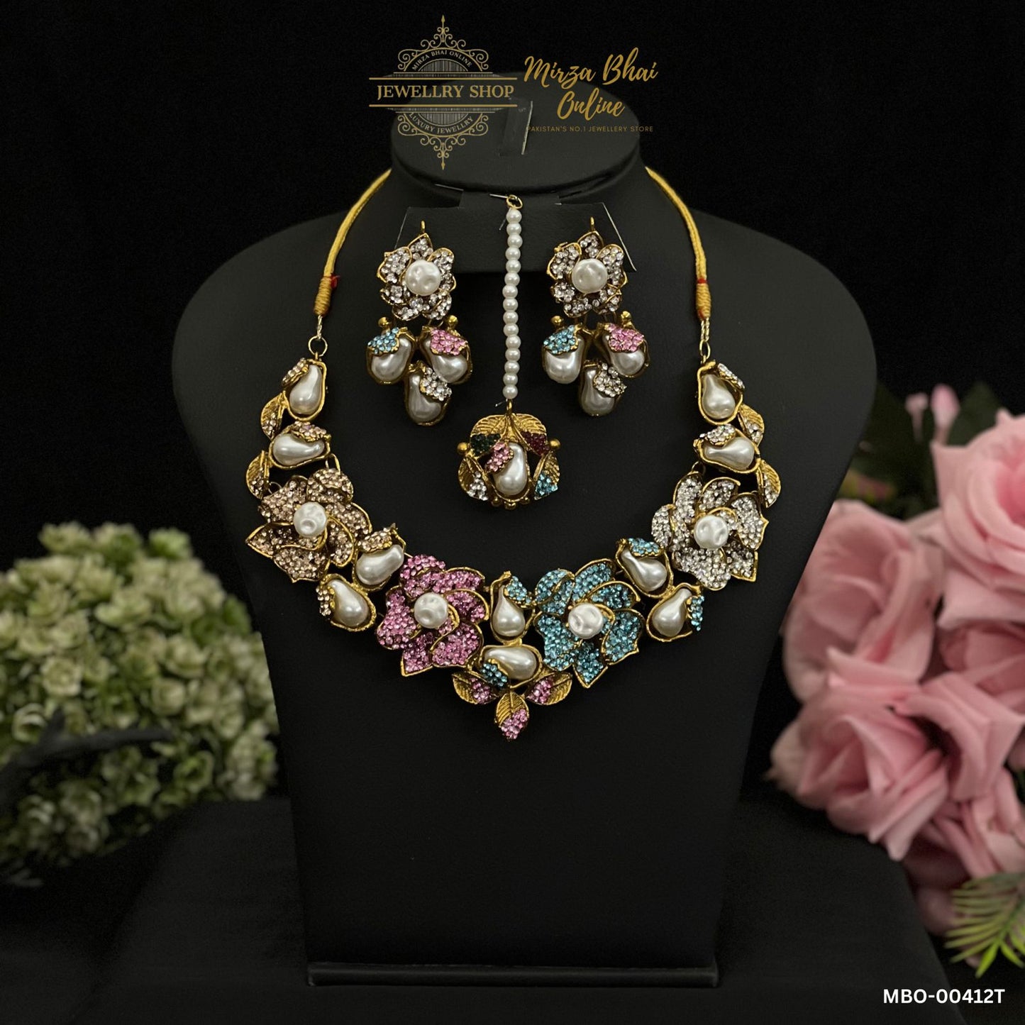ZAHRA'S NECKLACE (MBO-00412T)