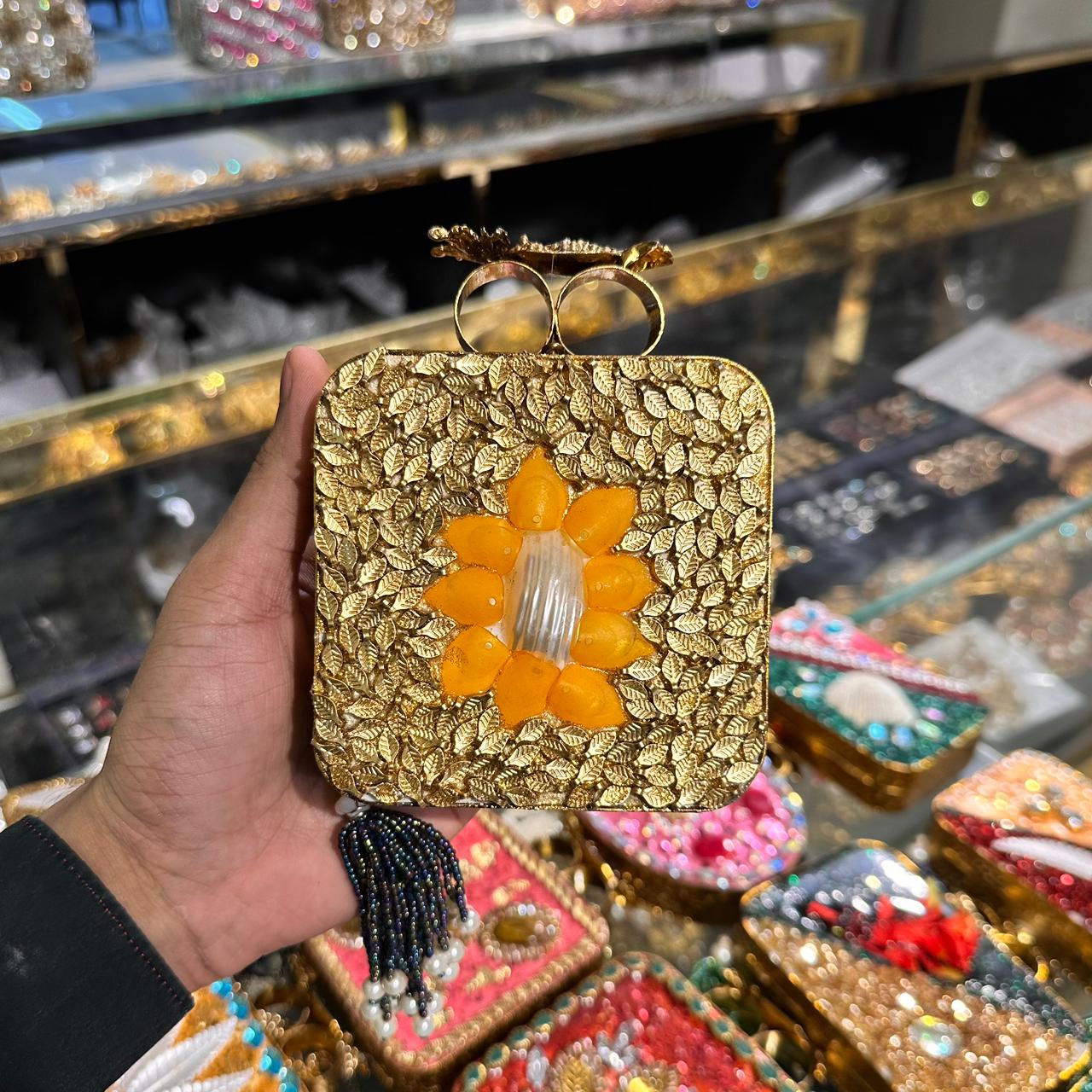 TURKISH CLUTCH (TC-0424)