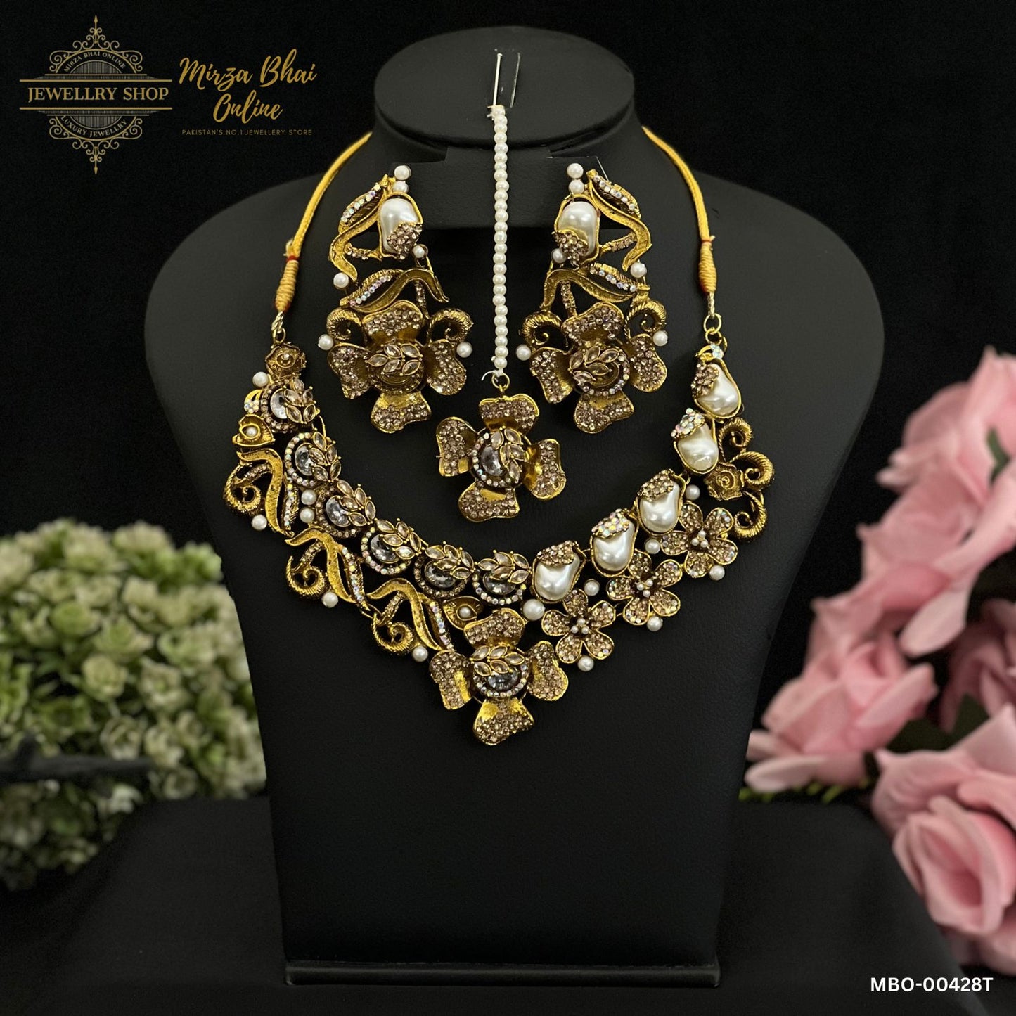 MILA'S NECKLACE (MBO-00428T)