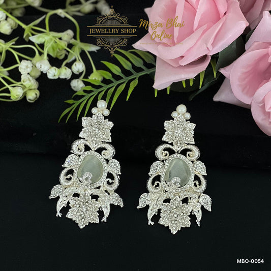 EMMA'S EARRINGS (MBO-0054)