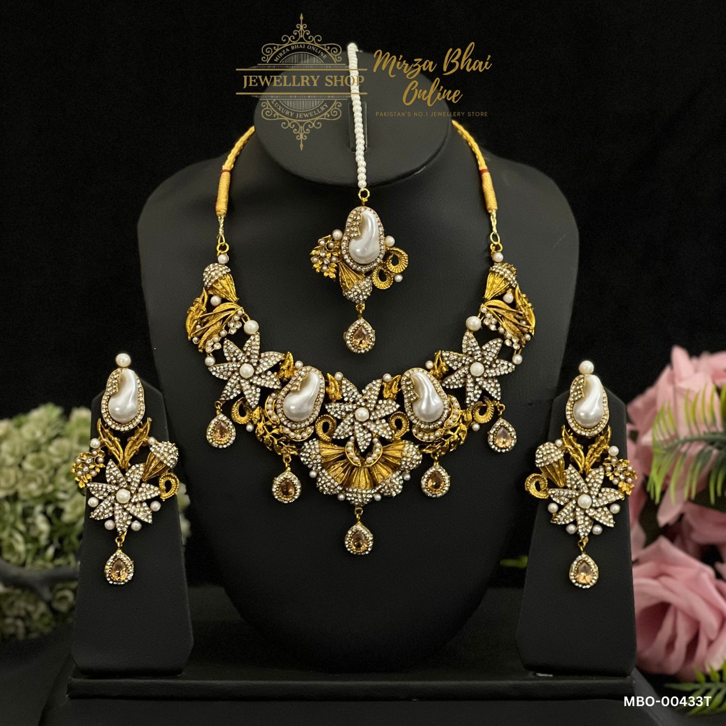 FATIMA'S NECKLACE (MBO-00433T)