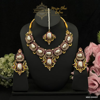 SOPHIA'S NECKLACE (MBO-00435T)