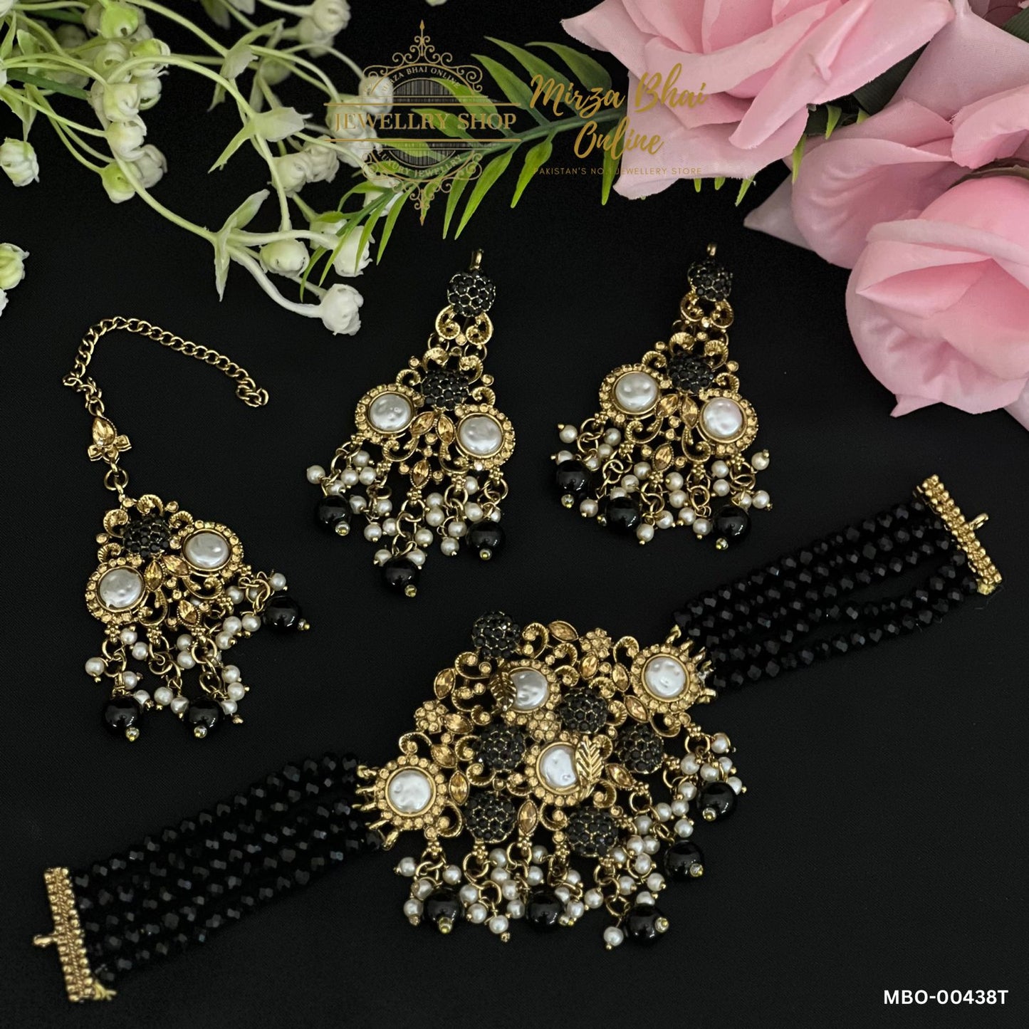 HOORAIN' CHOKER (MBO-00438T)