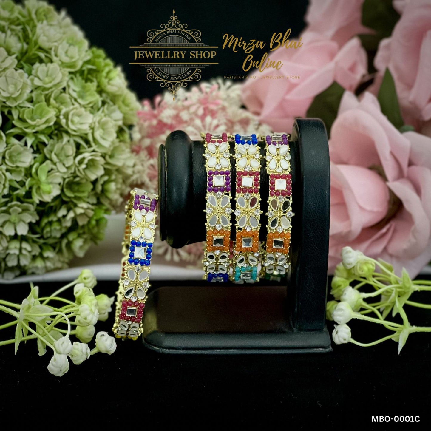 AAMIRA'S CHUDIYANS (MBO-0001C)