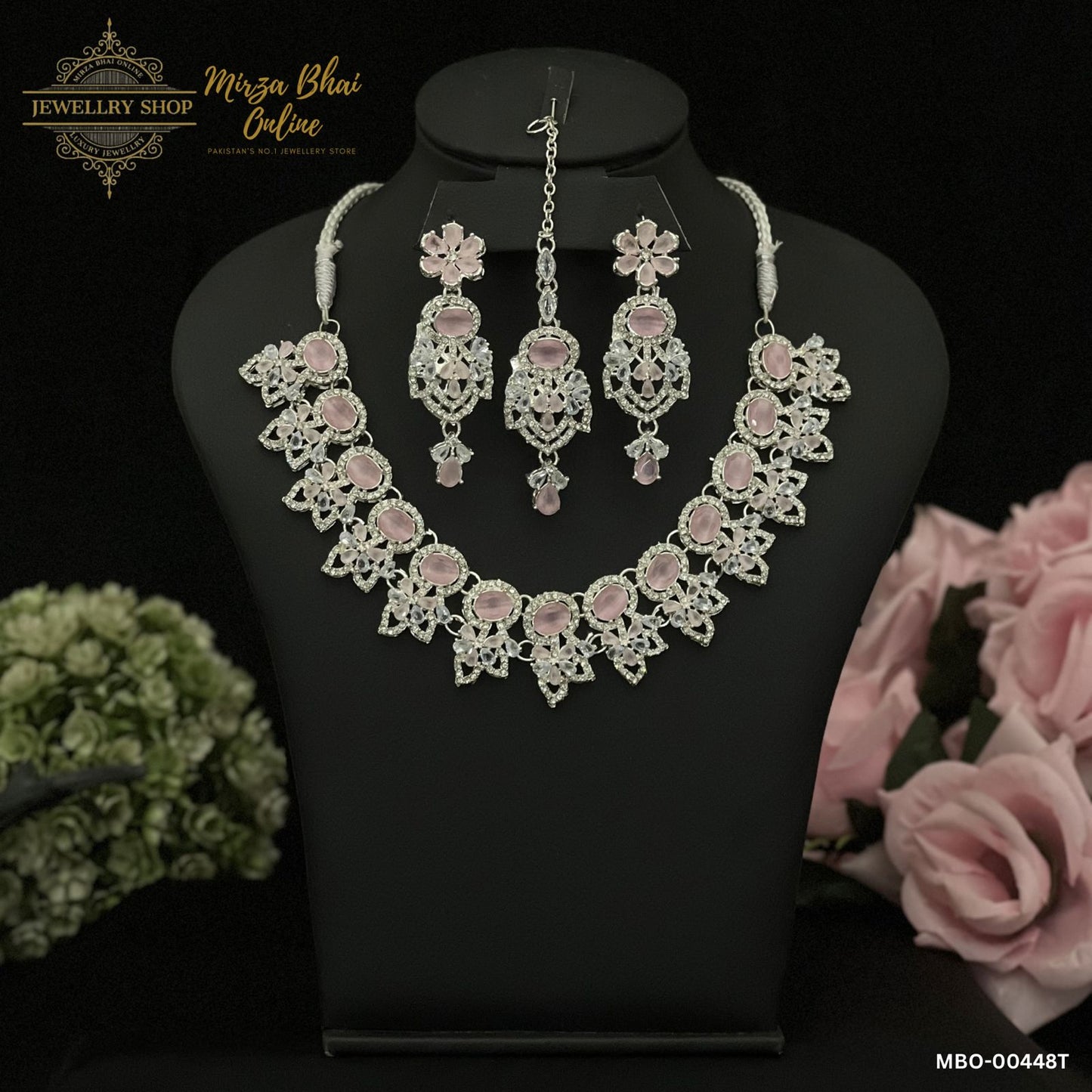 TARA'S NECKLACE (MBO-00448T)
