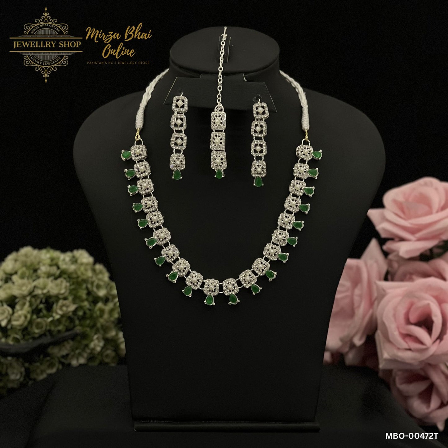 HINA'S NECKLACE (MBO-00472T)