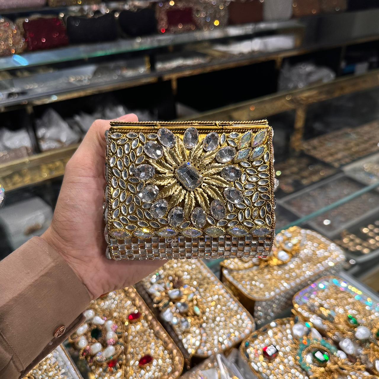 TURKISH CLUTCH (TC-0672)