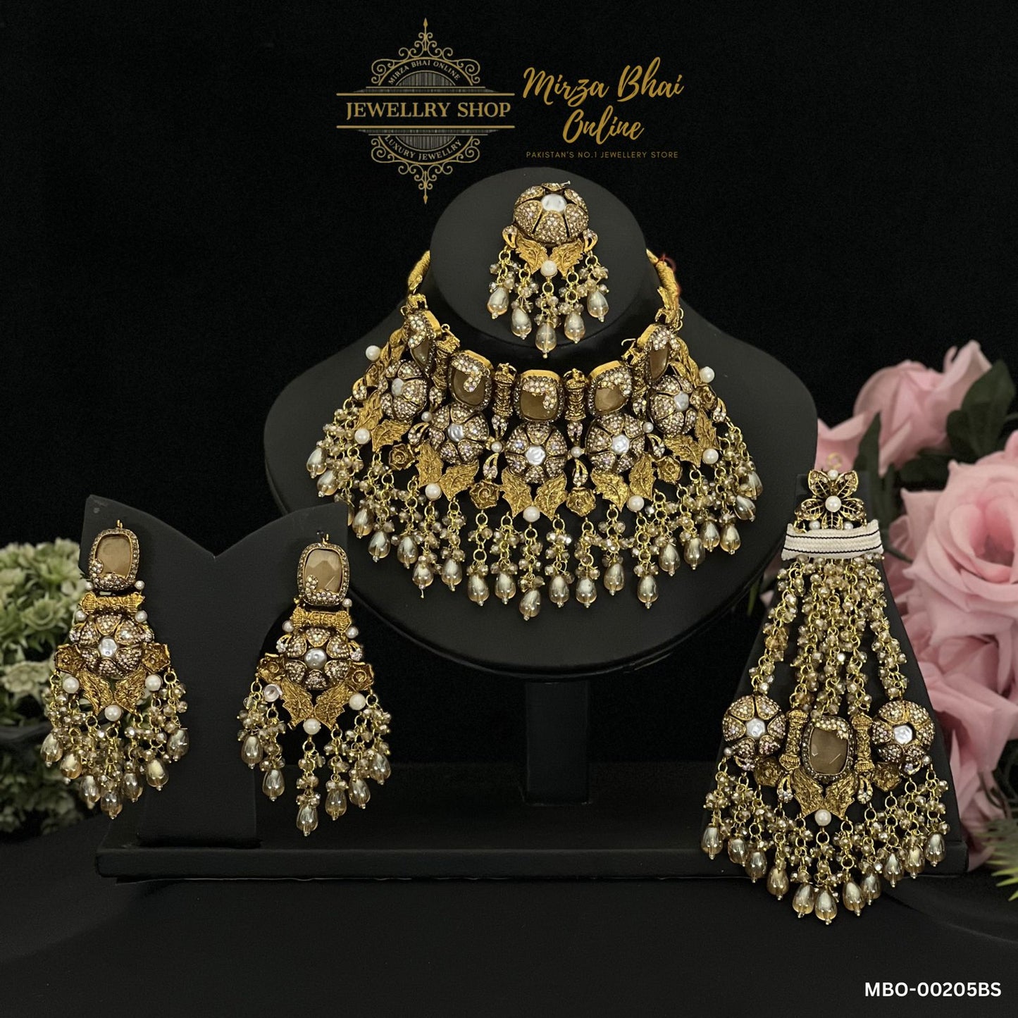 AZIZA'S BRIDAL SET (MBO-00205BS)