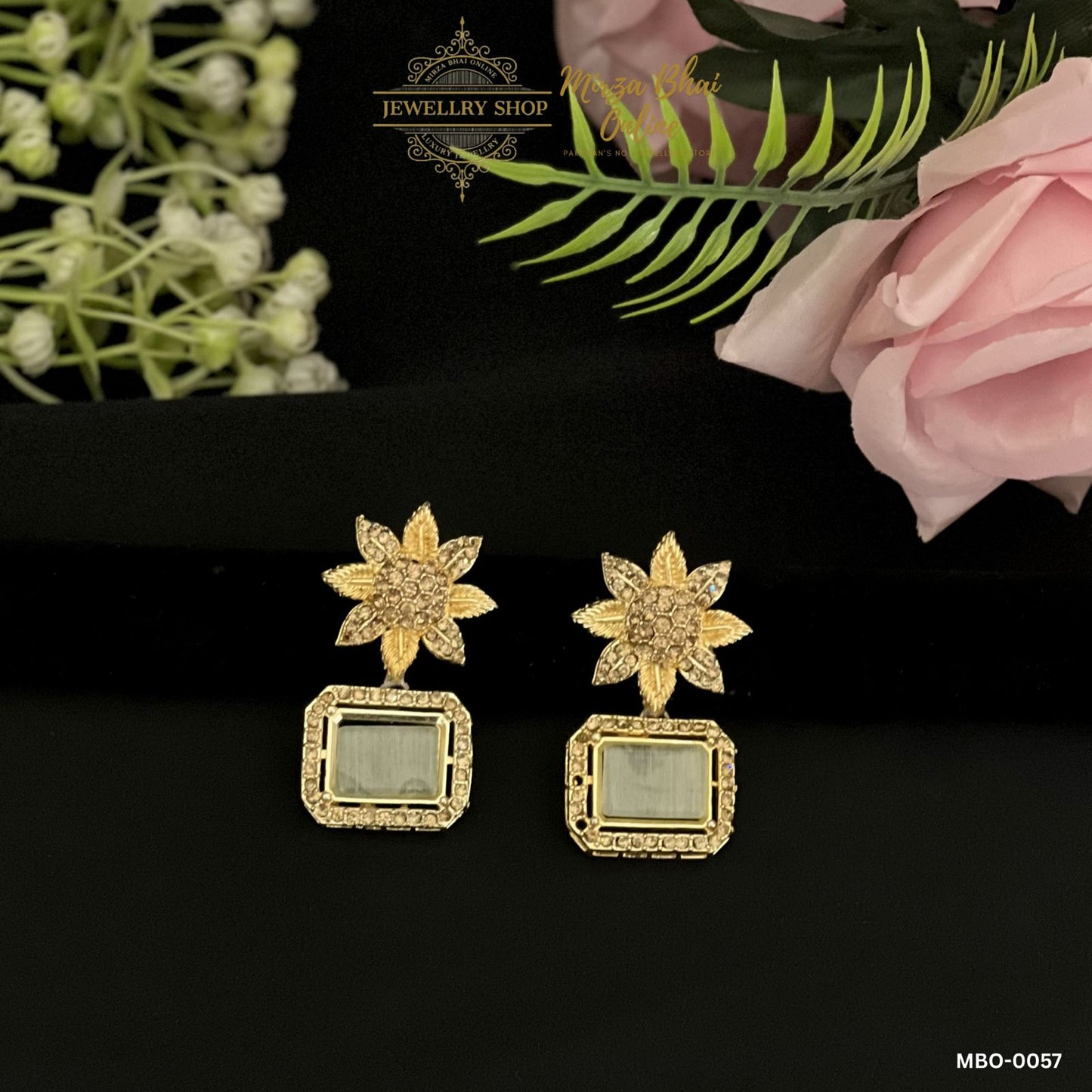 AISHA'S EARRINGS (MBO-0057)