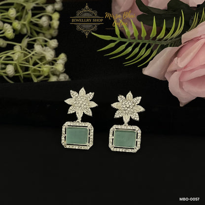 AISHA'S EARRINGS (MBO-0057)