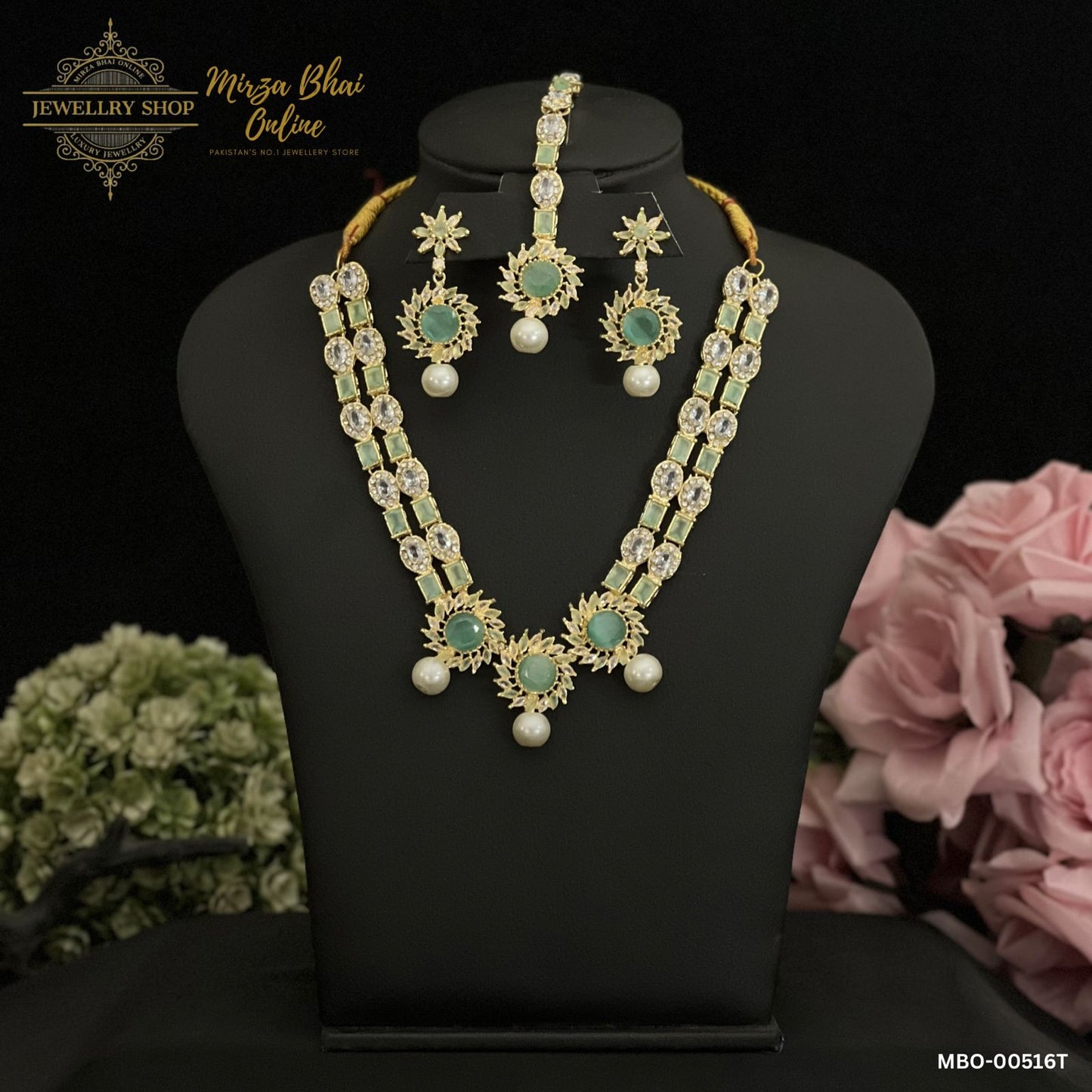 AREEBA'S NECKLACE (MBO-00516T)