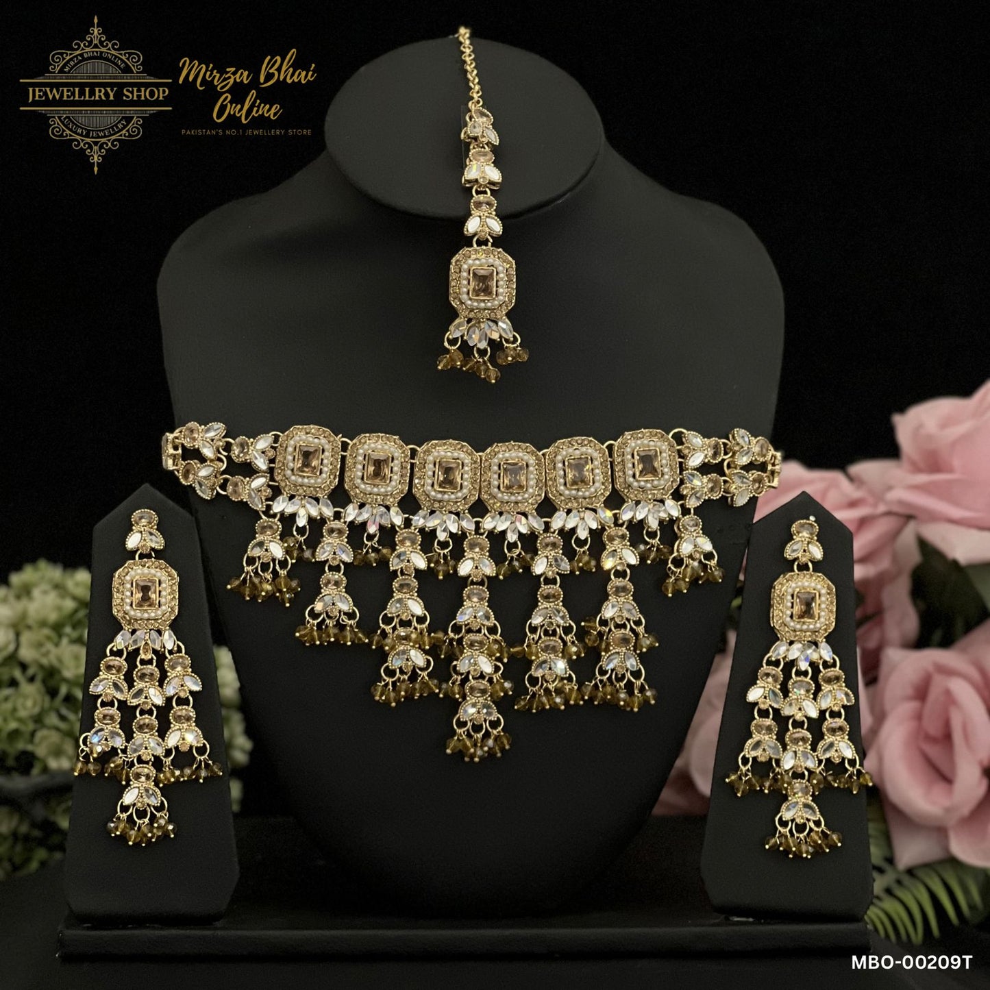 ZARIAH'S BRIDAL SET (MBO-00209BS)