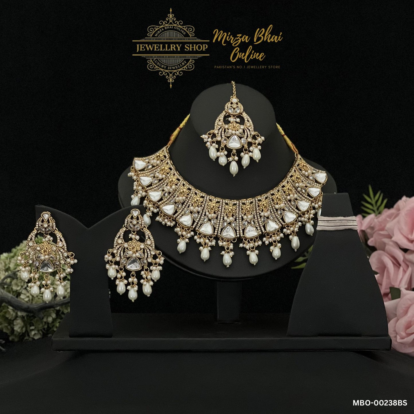 SAMAIRA'S BRIDAL SET (MBO-00238BS)