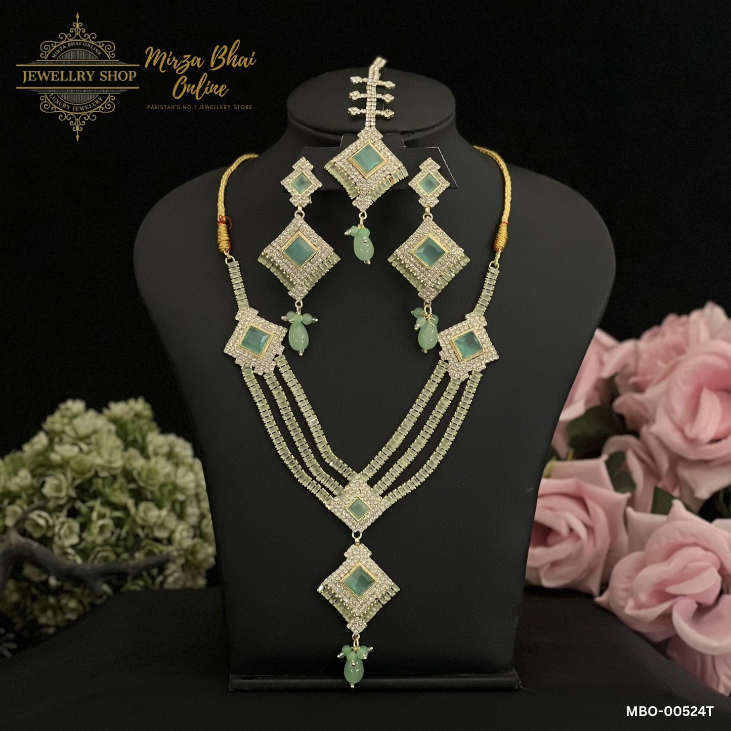 AAINA'S NECKLACE (MBO-00524T)