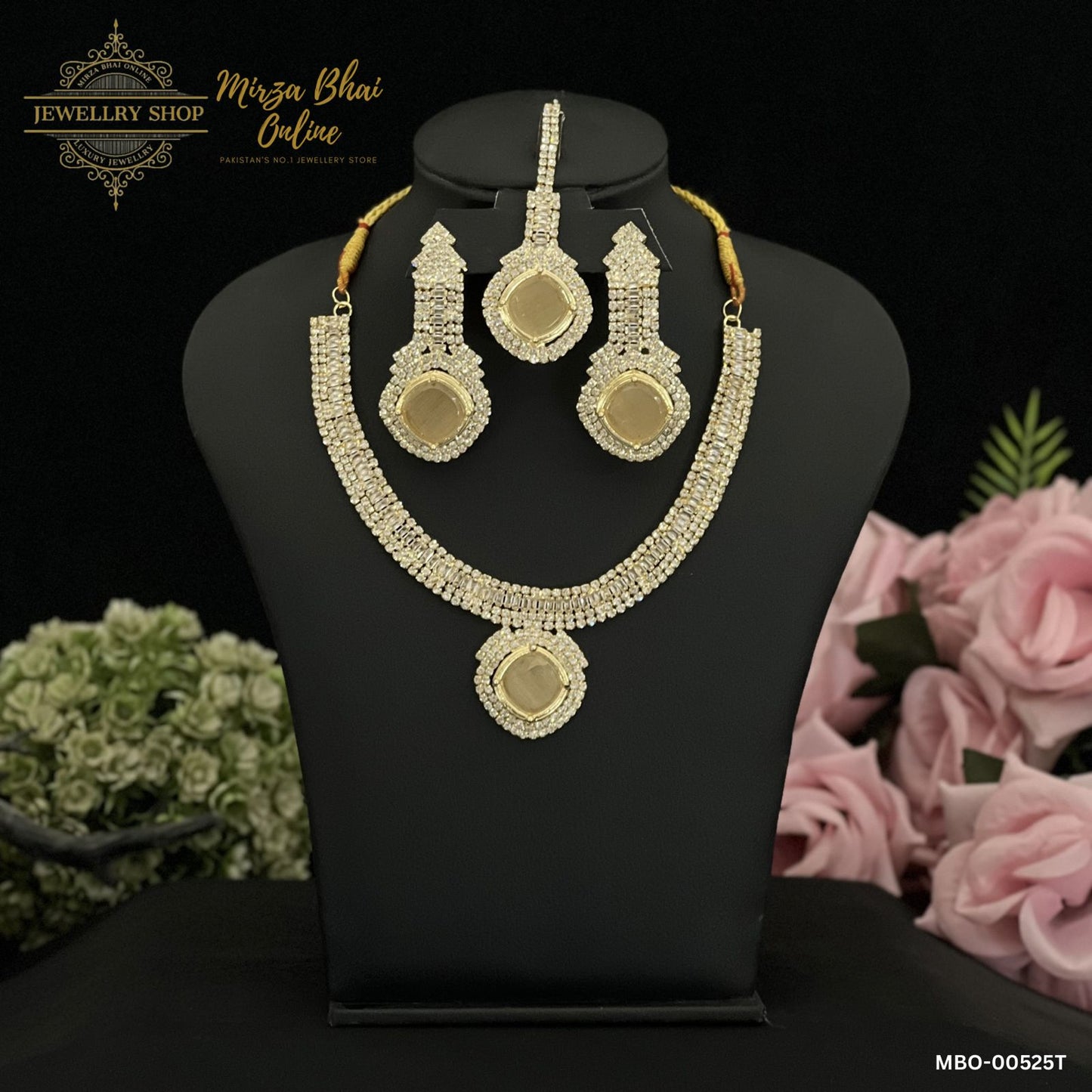 ZURI'S NECKLACE (MBO-00525T)