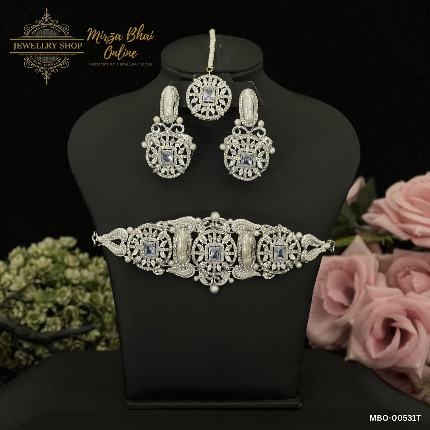 AISHA'S CHOKER (MBO-00531T)