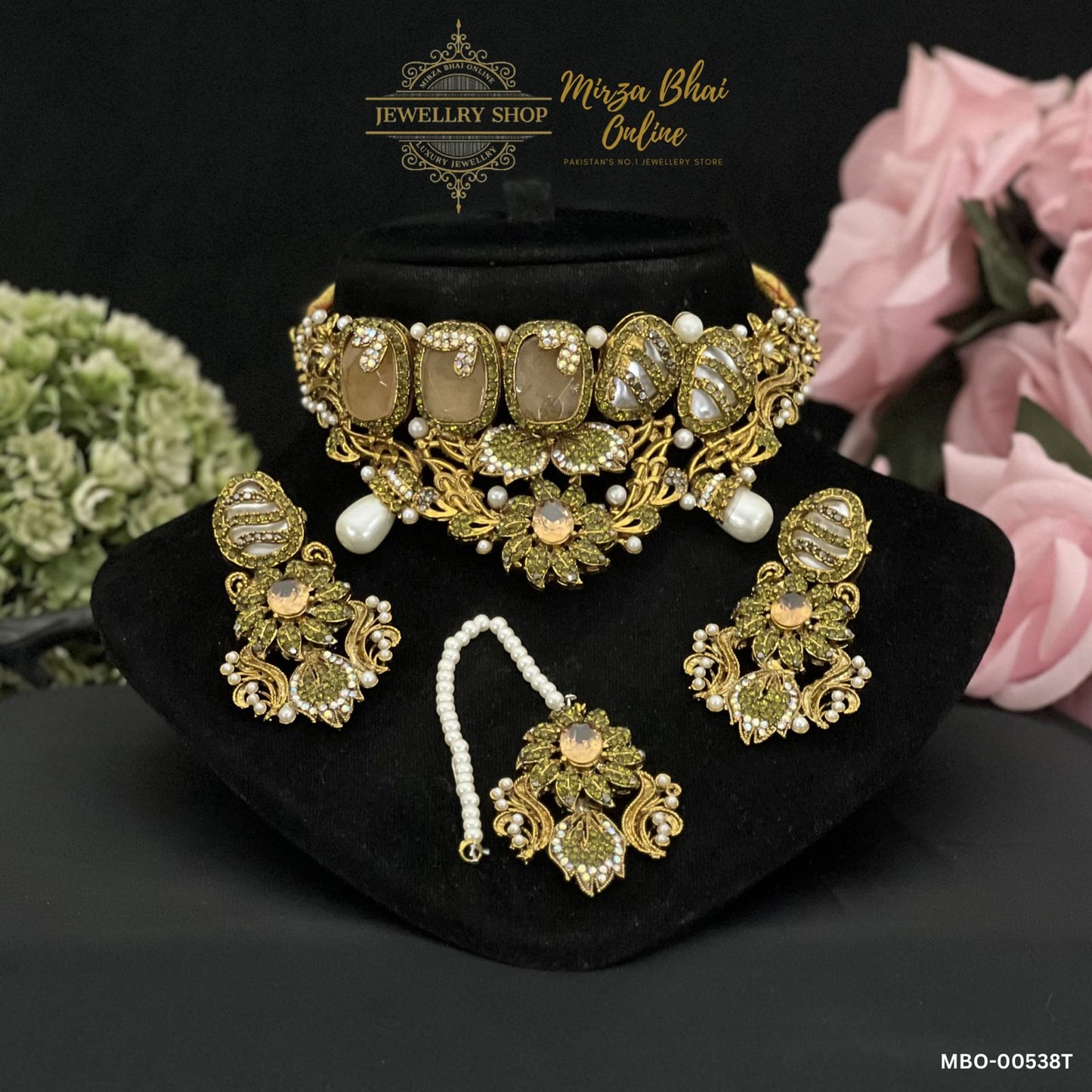 LARA'S CHOKER (MBO-00538T)
