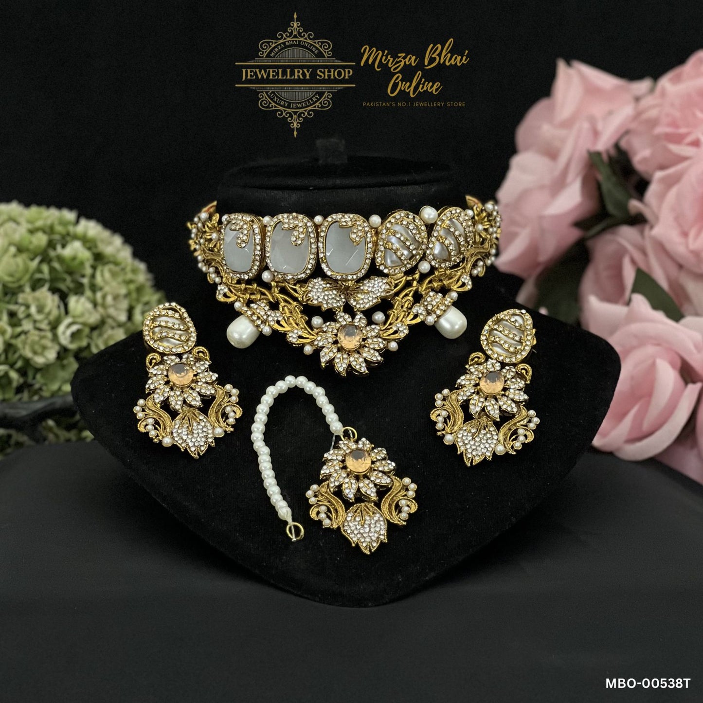 LARA'S CHOKER (MBO-00538T)