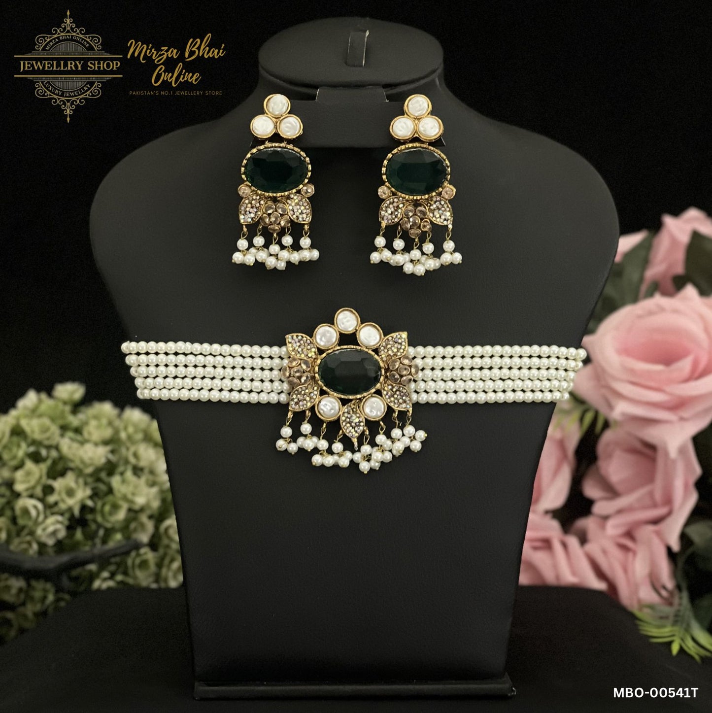 HUDA'S CHOKER (MBO-00541T)