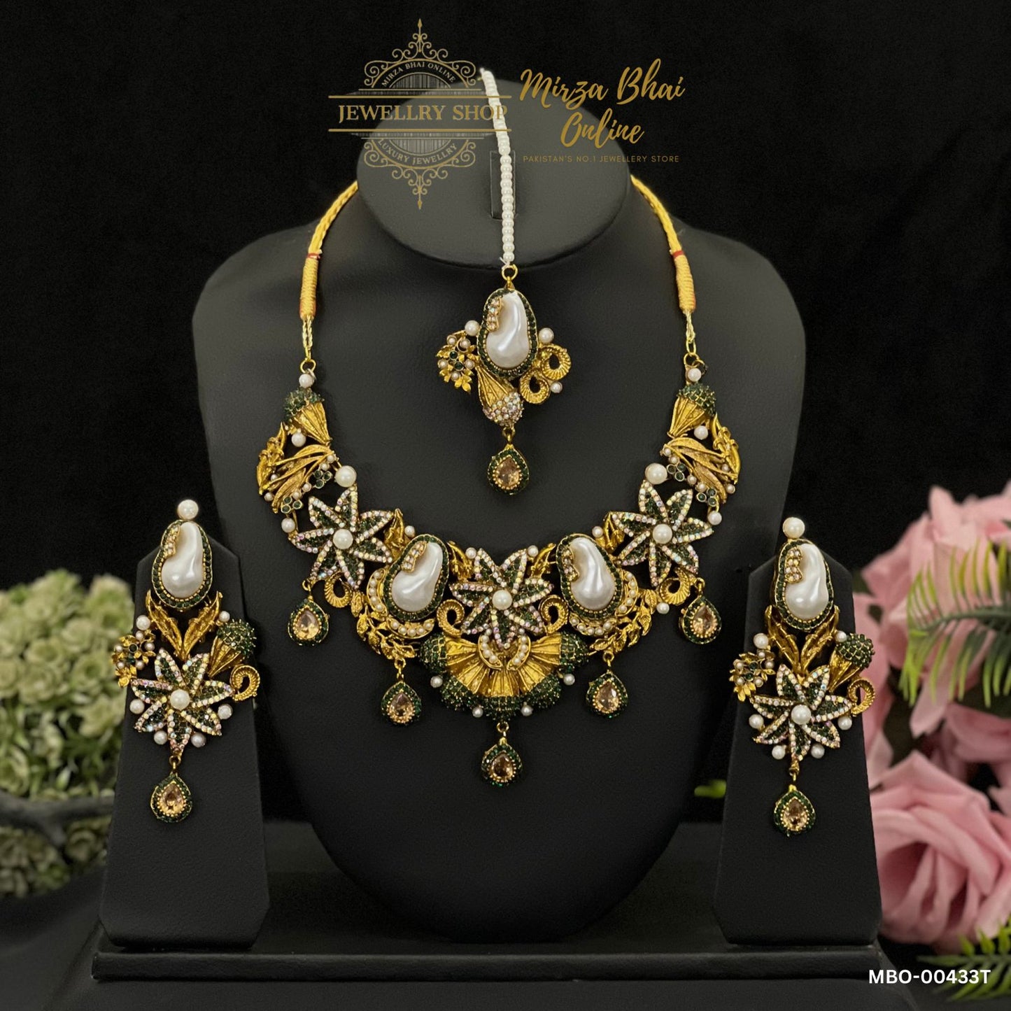 FATIMA'S NECKLACE (MBO-00433T)